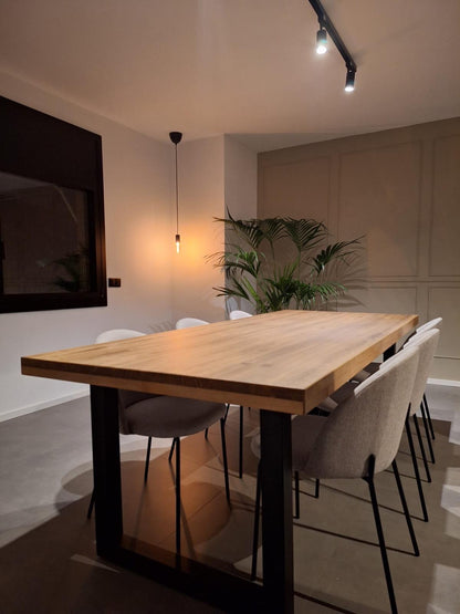 MESA DE COMEDOR ARTESANAL - 240 X 100 X 77 X 6 CM